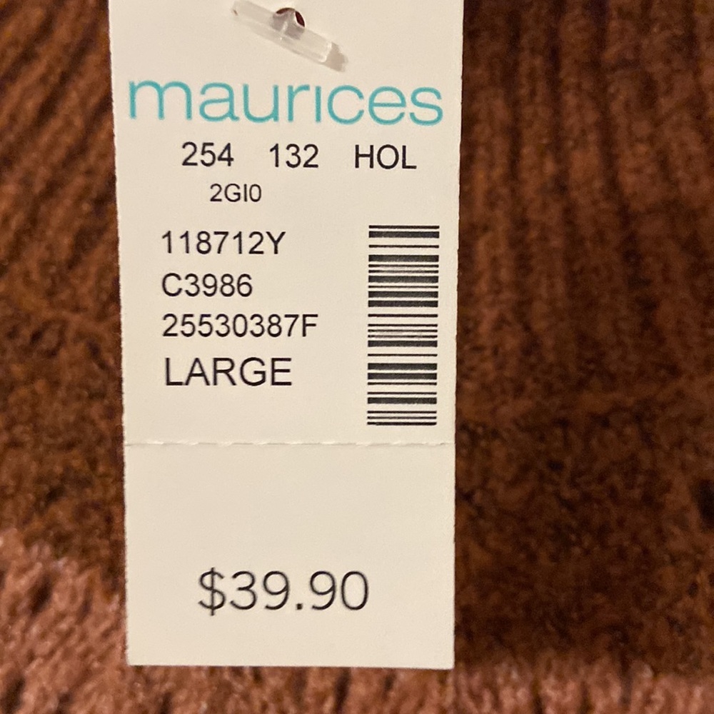 Maurice’s Sweater size L brand new with tag very soft and warm. - Picture 4 of 8